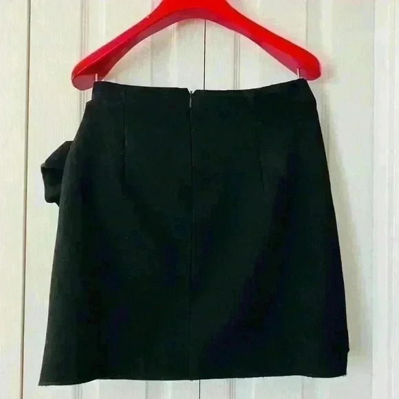 ZARA BLACK  MINI SKIRT SIZE SMALL - Picture 4 of 7